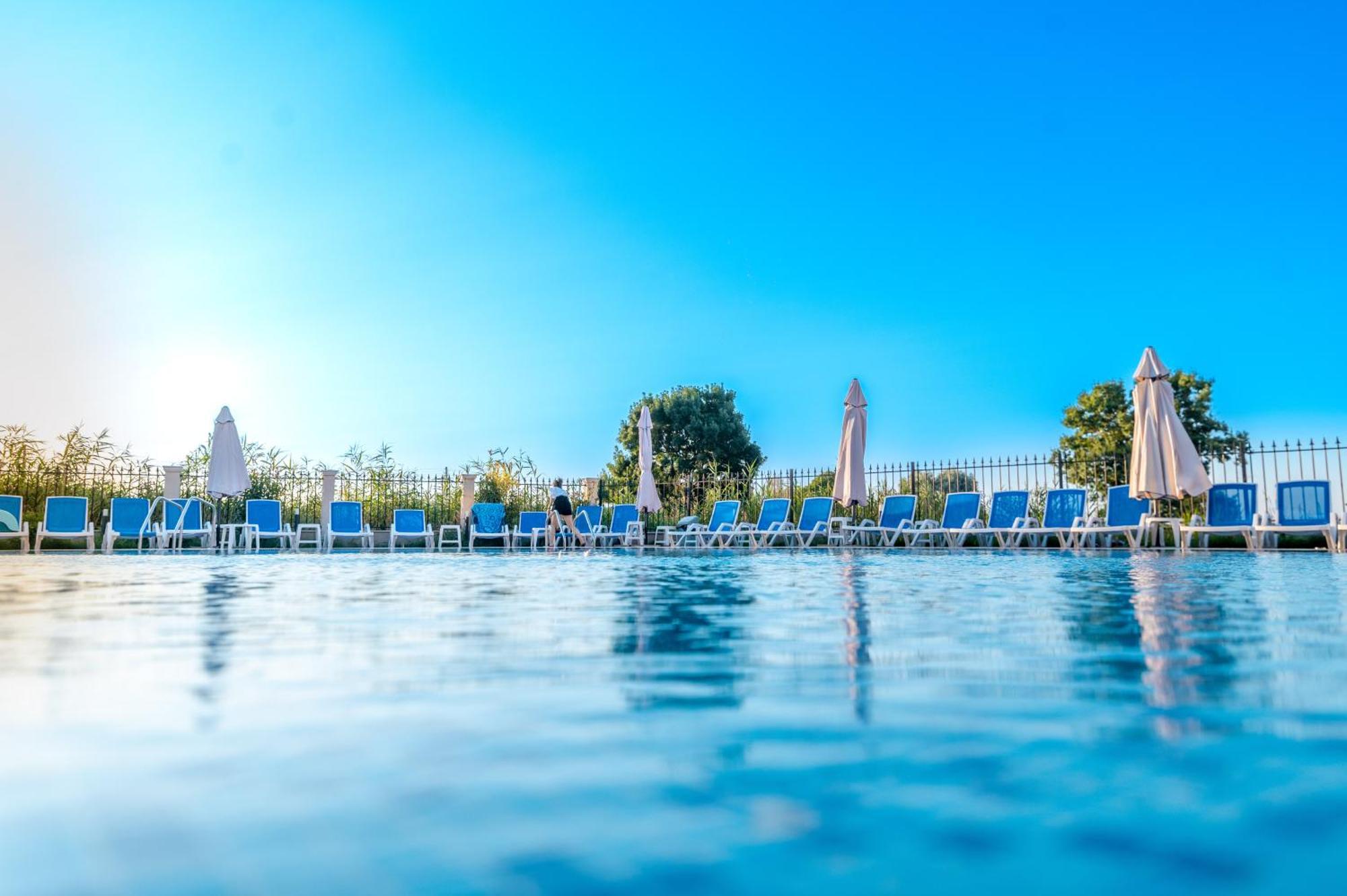 Speranta Hotel & Villas Kranevo Exteriör bild